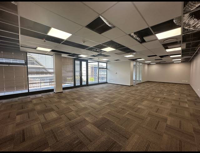 140.80M² OFFICE TO LET IN CENTURION CENTRAL